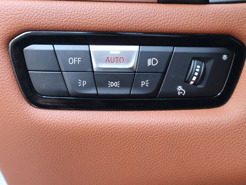 Used 2023 BMW M850i xDrive Convertible image 20