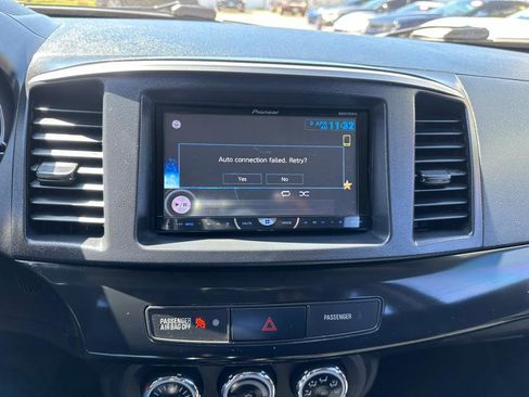 Used 2013 Mitsubishi Lancer Evolution GSR image 19