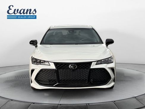 Used 2020 Toyota Avalon XSE image 11