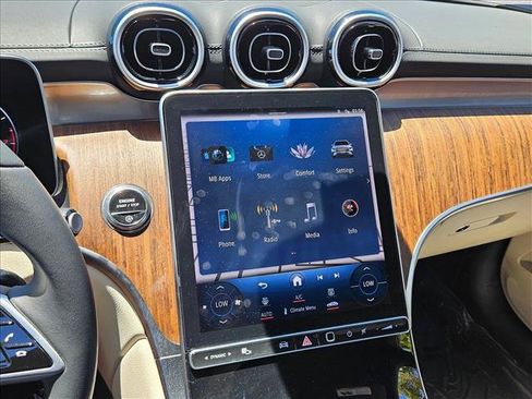 Certified 2023 Mercedes-Benz GLC 300 image 15