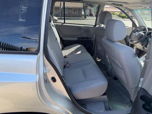 Used 2007 Toyota Highlander 4WD Hybrid image 9