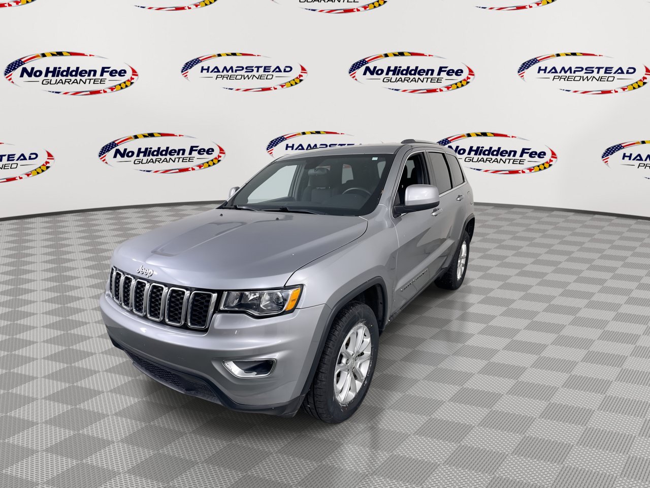 Used 2021 Jeep Grand Cherokee Laredo w/ Security & Convenience Group AWD/4WD image 5