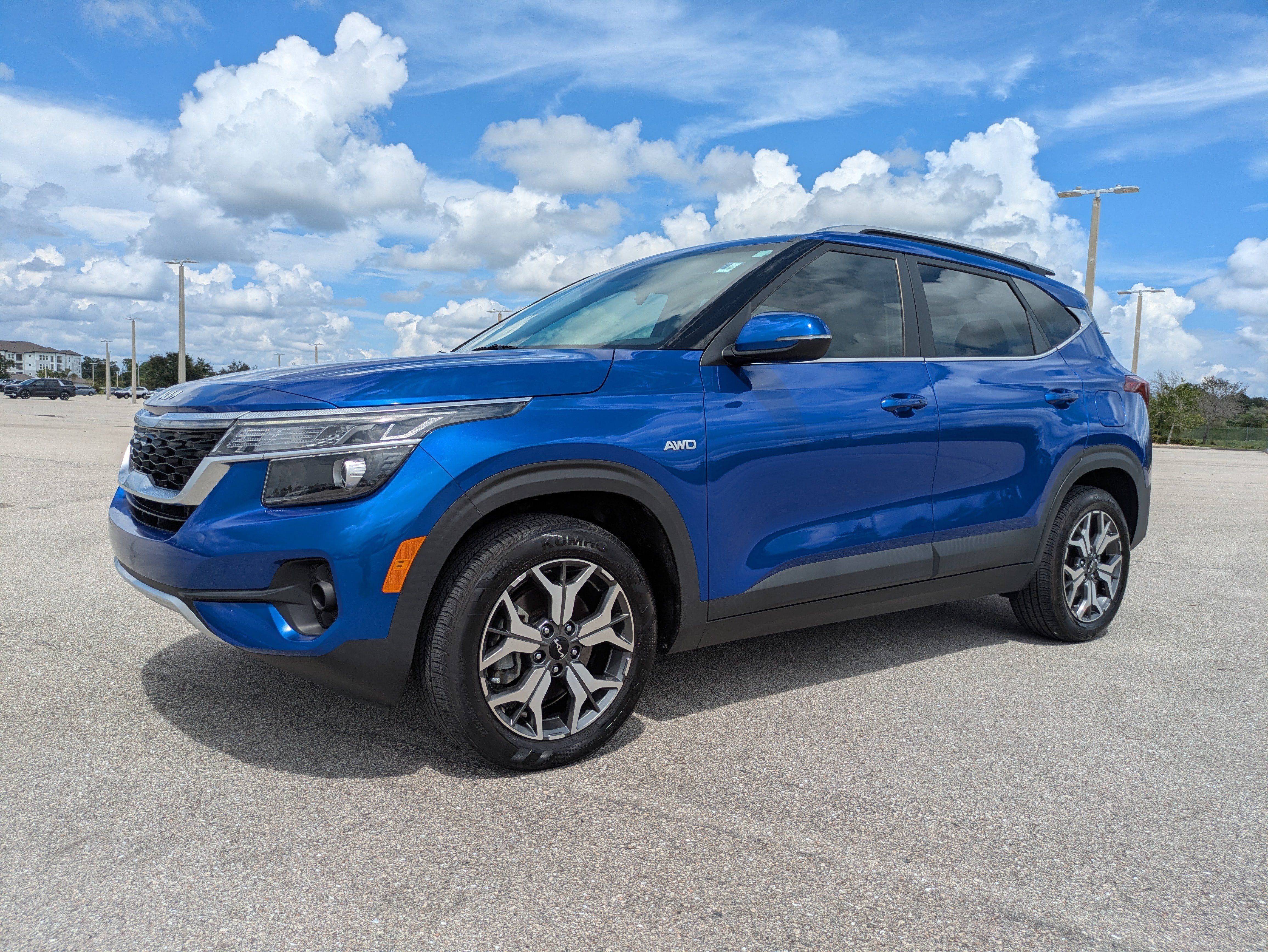 Used 2023 Kia Seltos EX AWD/4WD image 8