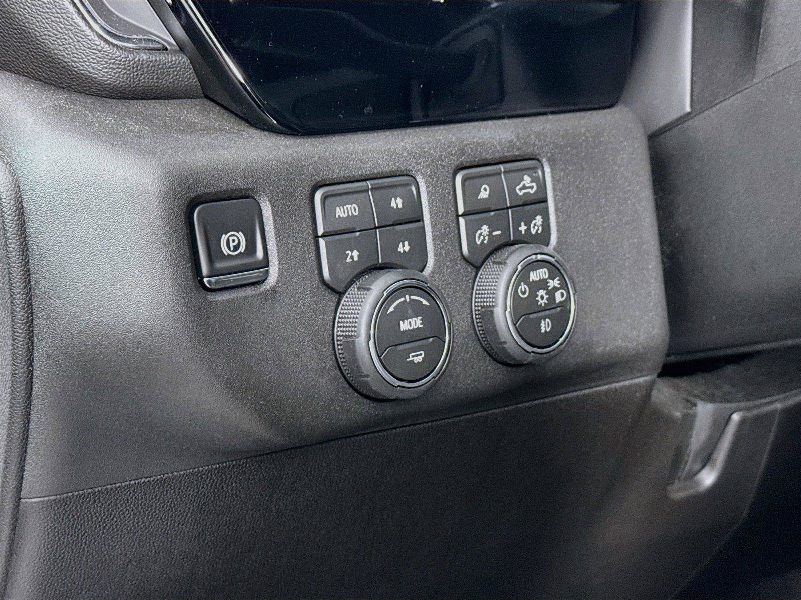 Used 2026 Chevrolet Silverado 2500 LTZ AWD/4WD image 16