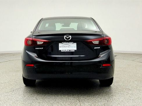 Used 2018 MAZDA MAZDA3 Touring FWD image 6