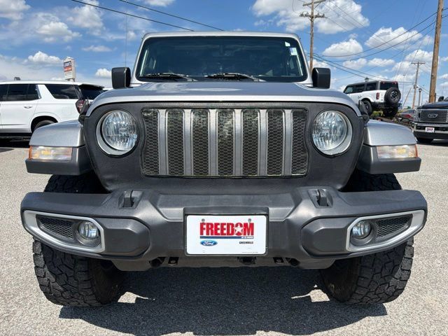 Used 2018 Jeep Wrangler Unlimited Sahara AWD/4WD image 2
