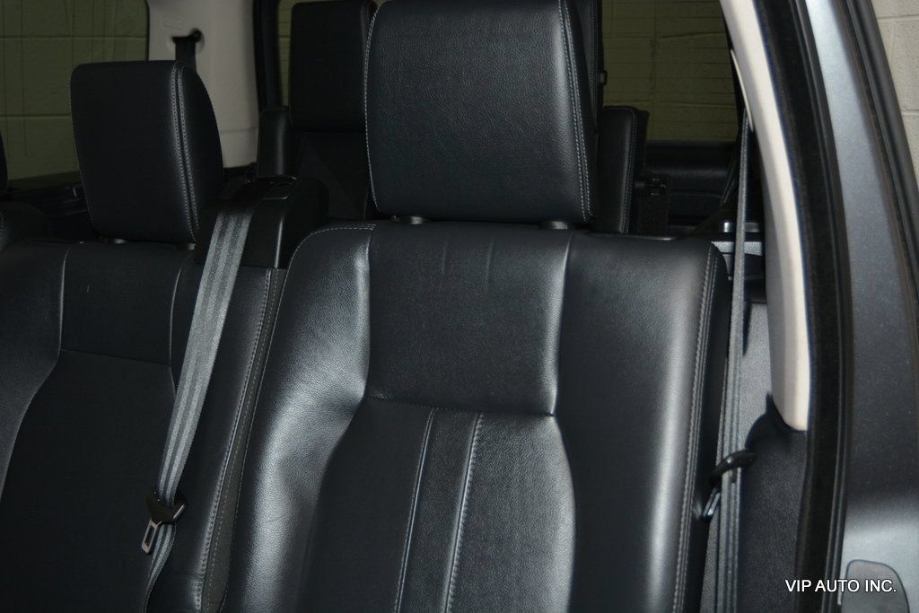 Used 2016 Land Rover LR4 HSE Silver Edition AWD/4WD image 21