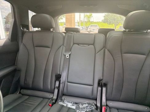 Used 2025 Audi Q7 3.0T Premium Plus AWD/4WD image 11