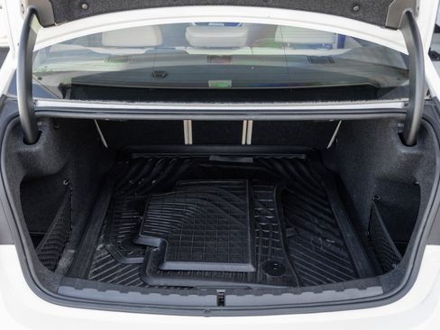 Used 2022 BMW 330i Sedan w/ Premium Package image 30