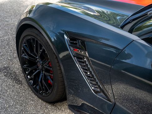Used 2019 Chevrolet Corvette Z06 image 21