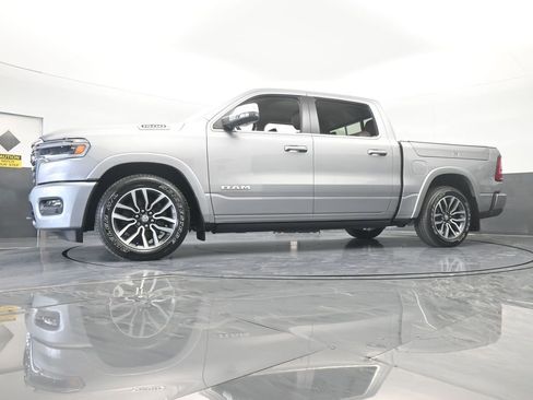 Used 2025 RAM 1500 Limited image 62