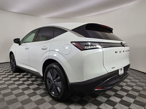 Certified 2025 Nissan Murano SL image 3