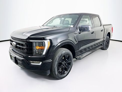 Used 2022 Ford F150 XLT w/ Equipment Group 302A High image 3
