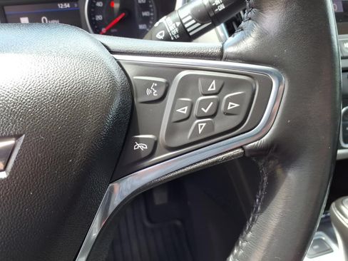 Used 2019 Chevrolet Equinox Premier AWD/4WD image 23