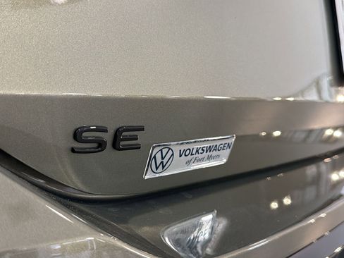 New 2026 Volkswagen Tiguan SE R-Line FWD image 35