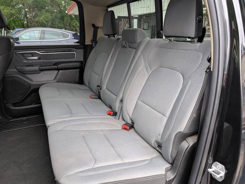 Used 2019 RAM 1500 Big Horn AWD/4WD image 7