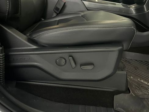 Used 2022 Ford F150 XLT w/ Equipment Group 302A High image 56