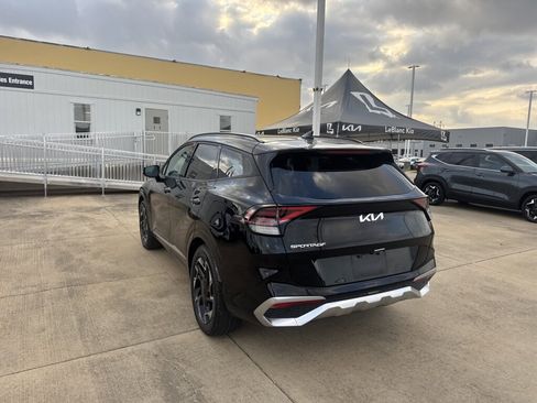 Used 2023 Kia Sportage SX image 23