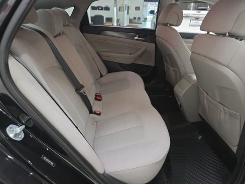 Used 2016 Hyundai Sonata Sport FWD image 9