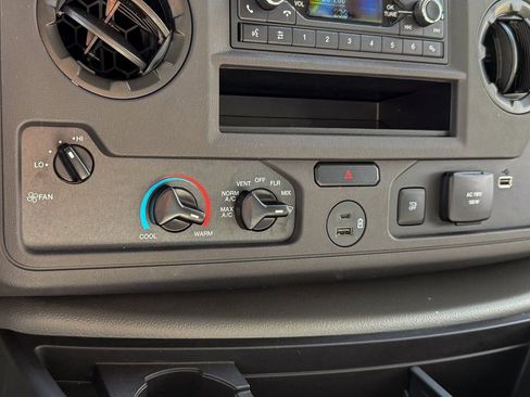 New 2025 Ford E-350 and Econoline 350 Super Duty w/ Power Equipment Group RWD image 28