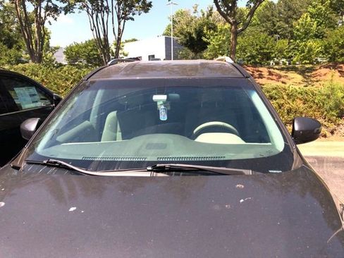 Used 2014 Nissan Pathfinder SV AWD/4WD image 11
