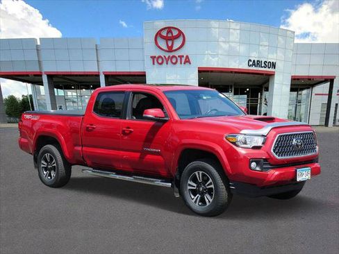 Certified 2019 Toyota Tacoma TRD Sport w/ TRD Premium Sport Package AWD/4WD image 2