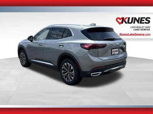 Used 2024 Buick Envision Preferred AWD/4WD image 8