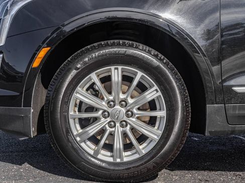 Used 2019 Cadillac XT5 FWD image 36