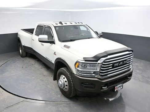 Used 2020 RAM 3500 Limited image 39