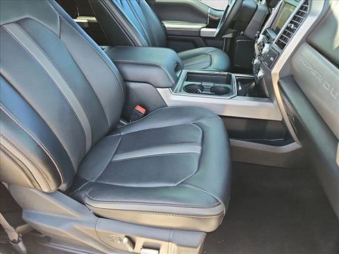 Used 2021 Ford F350 Platinum AWD/4WD image 28