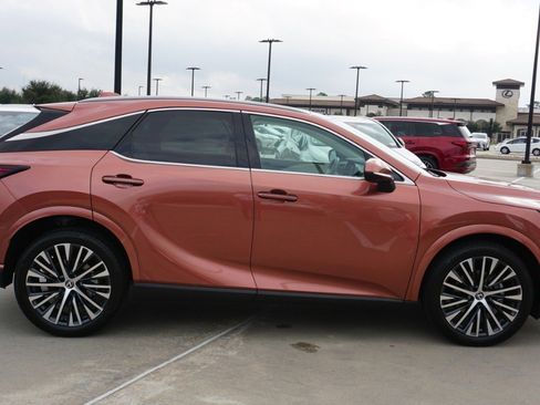 Certified 2023 Lexus RX 350 Premium Plus image 4