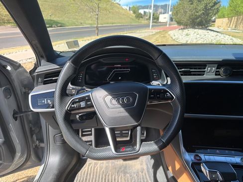 Used 2022 Audi RS 6 AWD/4WD image 16