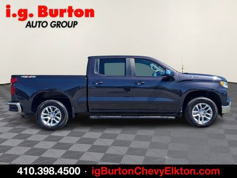 Used 2023 Chevrolet Silverado 1500 LT AWD/4WD image 7