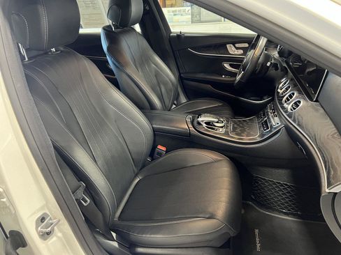 Used 2020 Mercedes-Benz E 350 4MATIC Sedan image 18