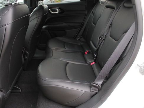 New 2026 Jeep Compass Limited image 18