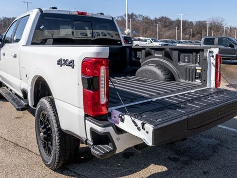 New 2026 Ford F350 Lariat w/ Black Appearance Package AWD/4WD image 6