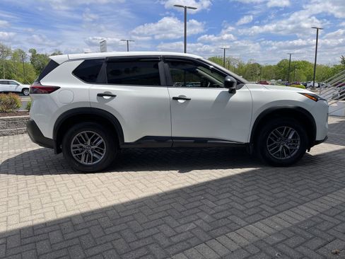 Used 2023 Nissan Rogue S FWD image 6