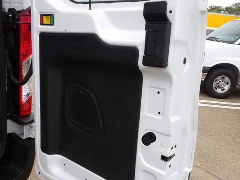 Used 2024 Ford Transit 250 Low Roof w/ Exterior Upgrade Package RWD image 33