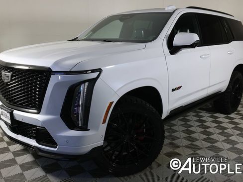 Used 2026 Cadillac Escalade V w/ LPO, ONYX Package AWD/4WD image 1