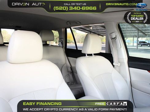 Used 2011 Subaru Outback 2.5i Limited image 16