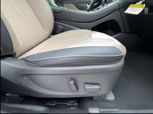 Used 2023 Hyundai Santa Fe Limited FWD image 32