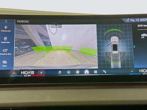 Used 2025 BMW X3 xDrive30i w/ Convenience Package image 13