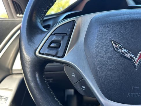 Used 2014 Chevrolet Corvette Z51 w/ 3LT Preferred Equipment Group image 30