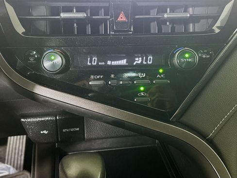 Used 2023 Toyota Camry SE w/ Convenience Package FWD image 23