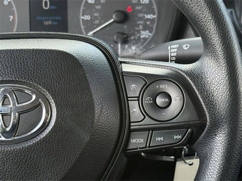 Used 2023 Toyota Corolla LE image 15
