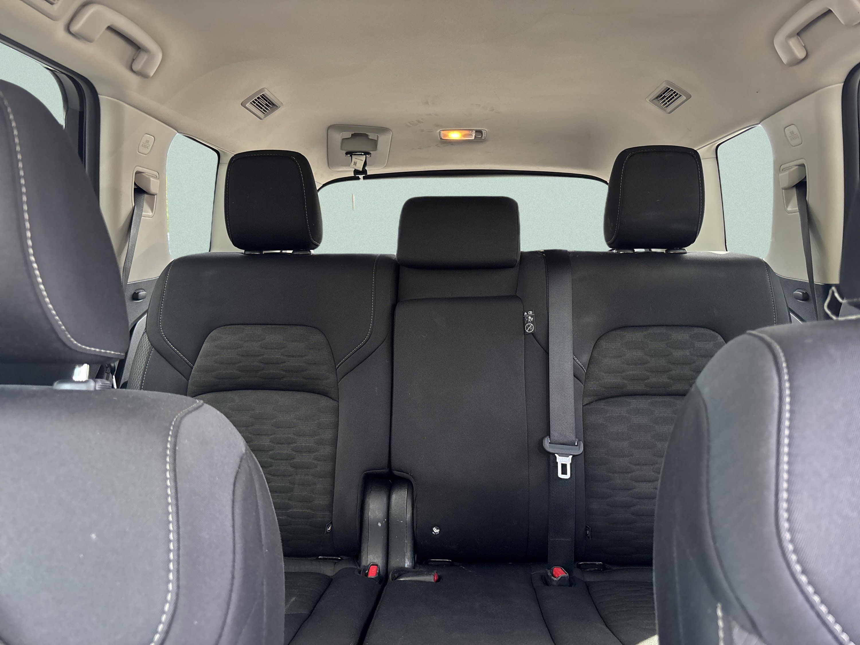 Used 2023 Nissan Pathfinder S AWD/4WD image 14