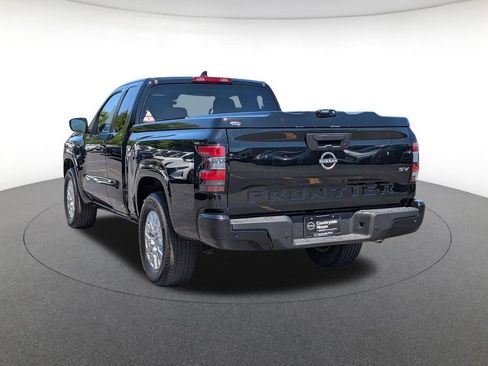 Used 2023 Nissan Frontier SV w/ Technology Package RWD image 7