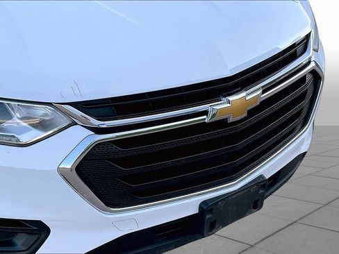 Used 2019 Chevrolet Traverse LS FWD image 28