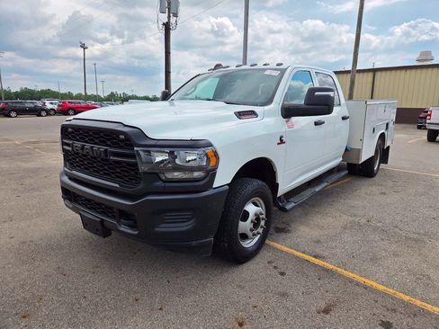 Used 2023 RAM 3500 Tradesman w/ Max Tow Package AWD/4WD image 3