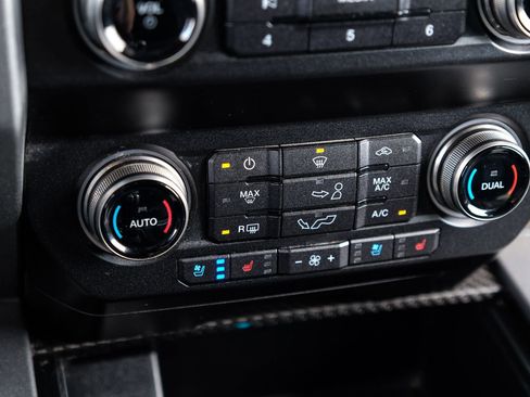 Used 2019 Ford F150 Raptor w/ Equipment Group 802A Luxury image 28